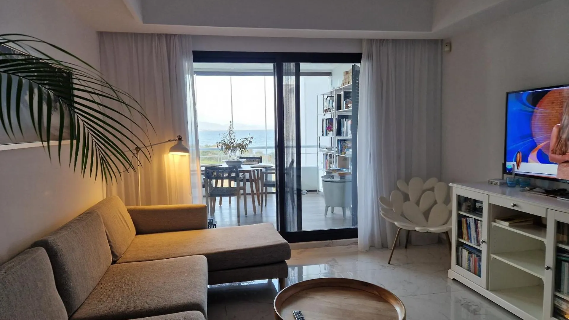 First Line Beach 2Bedrooms Appartment Casares 0*,  Espagne